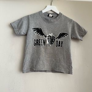 Green Day Graphic T-Shirt